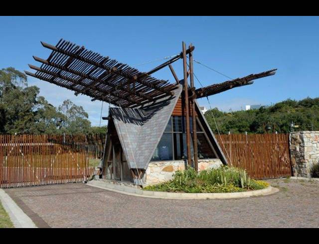 1 BEDROOM APARTMENT RENTED IN SUMMERSTRAND
